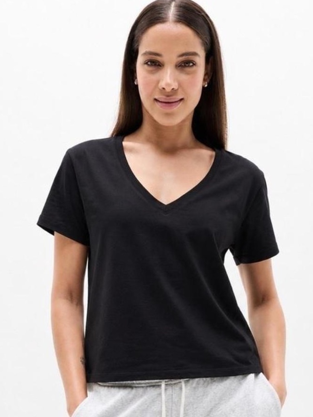 Women's Athleta Black Essential Boxy V-Neck T-Shirt-MEDIUM